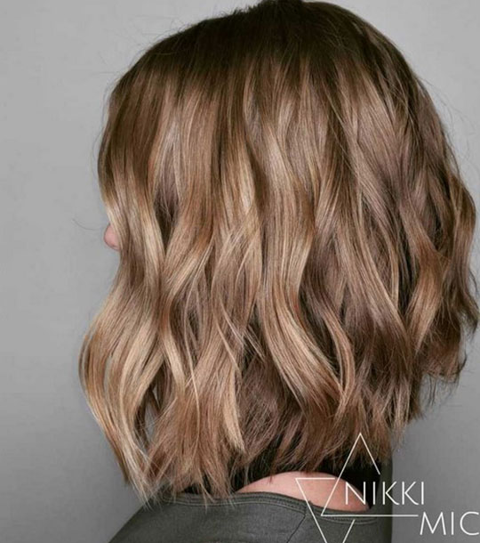 Carré Cheveux Ondulés