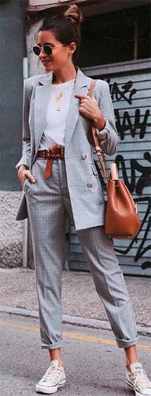 tenue Classique au style casual