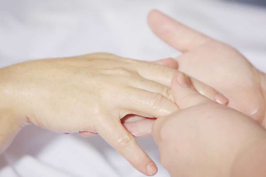 Massage De Main
