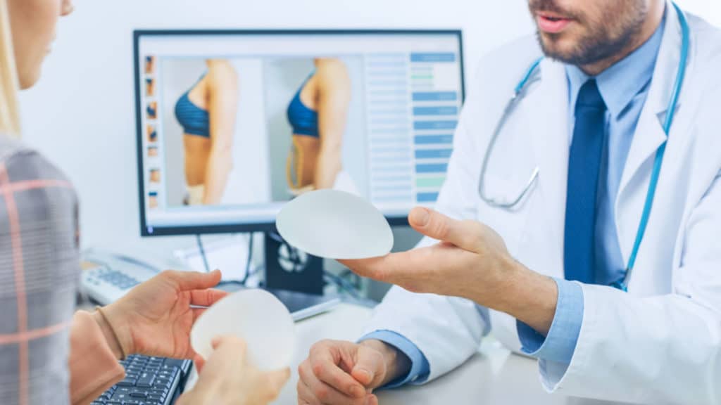 Implants Pour Petits Seins