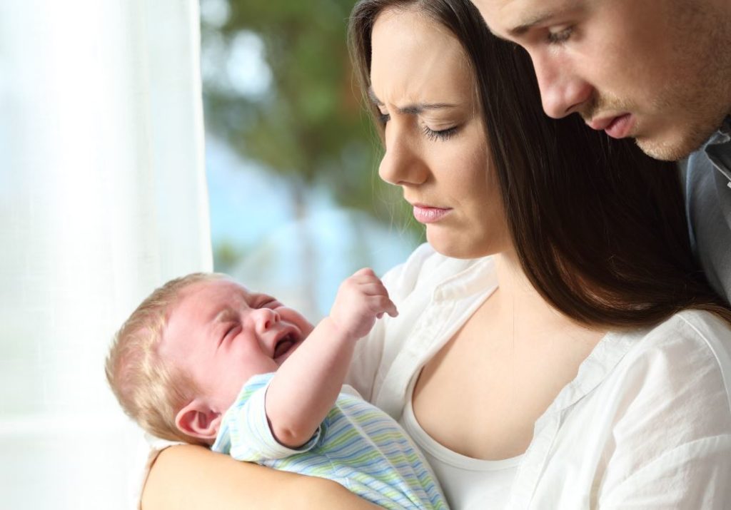 Bébé Pleure Pendant Biberon