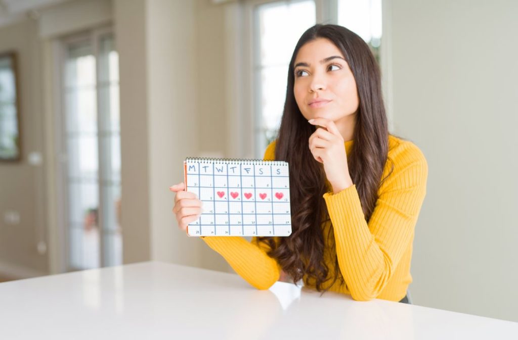 Femme Durée Menstruations Règles