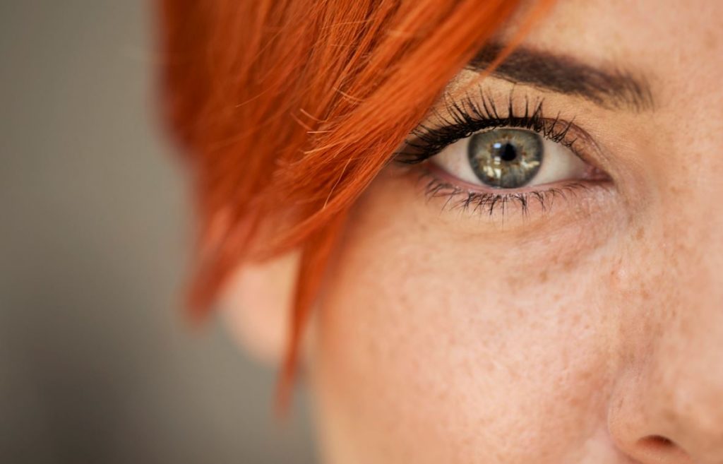 Femme Rousse Beauté