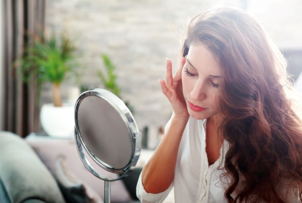 Femme Probleme Peau Grasse