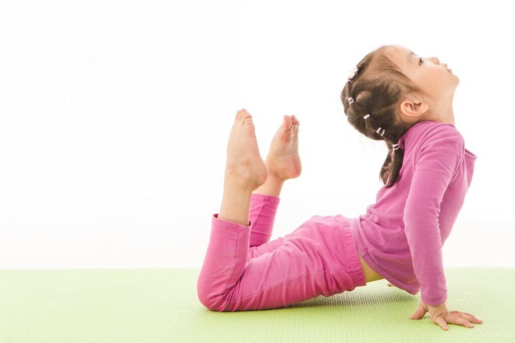 Petite Fille Yoga Enfant