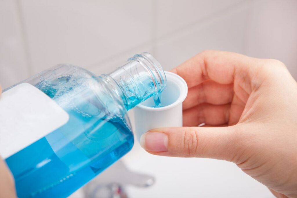 Bain De Bouche