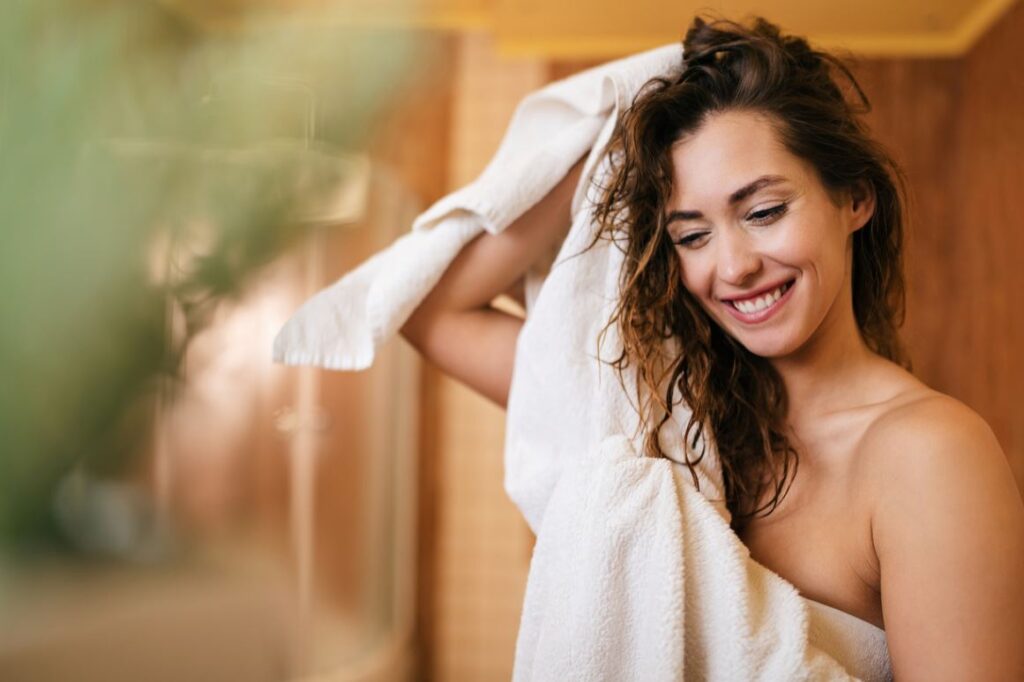Coloration maison : conseils pour faire sa coloration soi-même