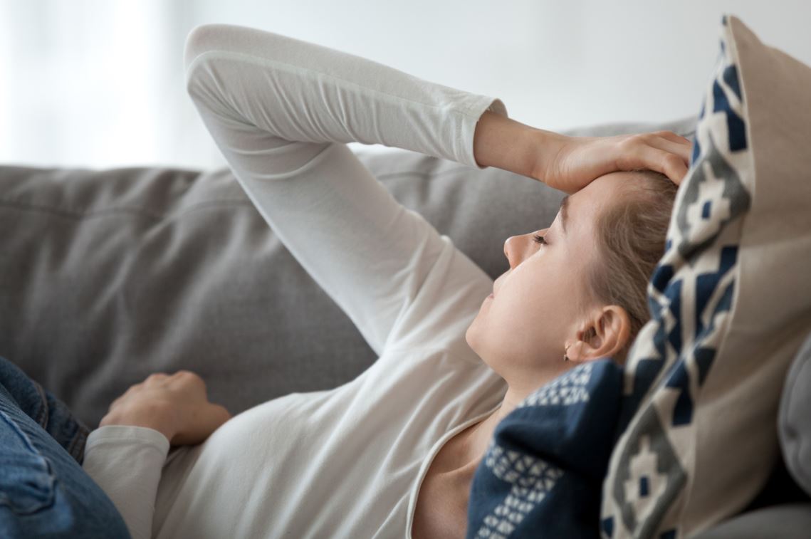 Femme Fatiguée Somnole