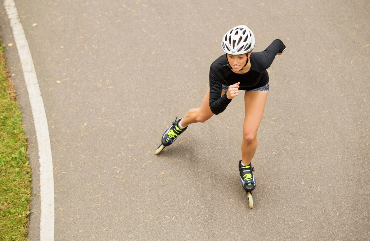 Femme Fait Du Roller