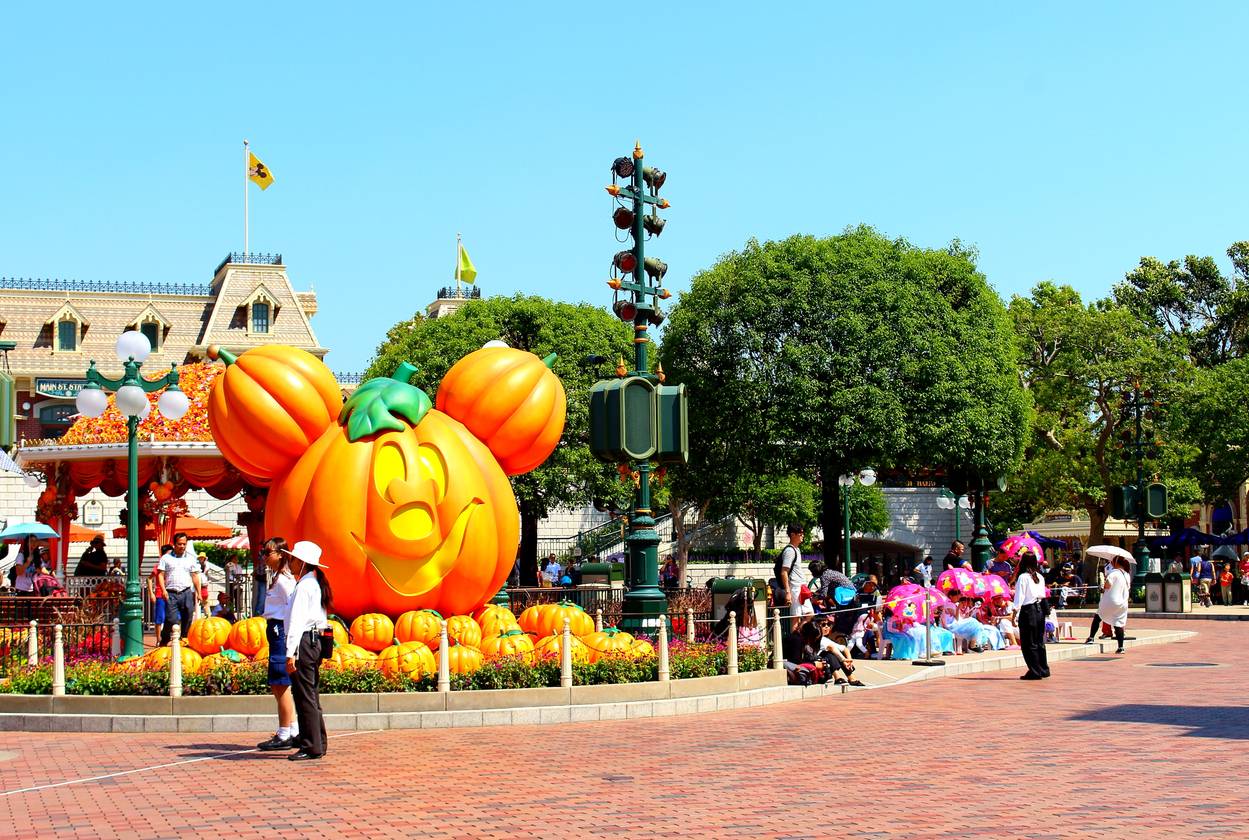 alt = période séjour parc Disneyland