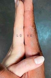Tatouage De Couple Mot 