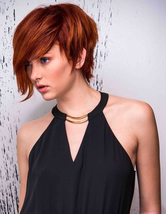 coupe courte asymétrique
