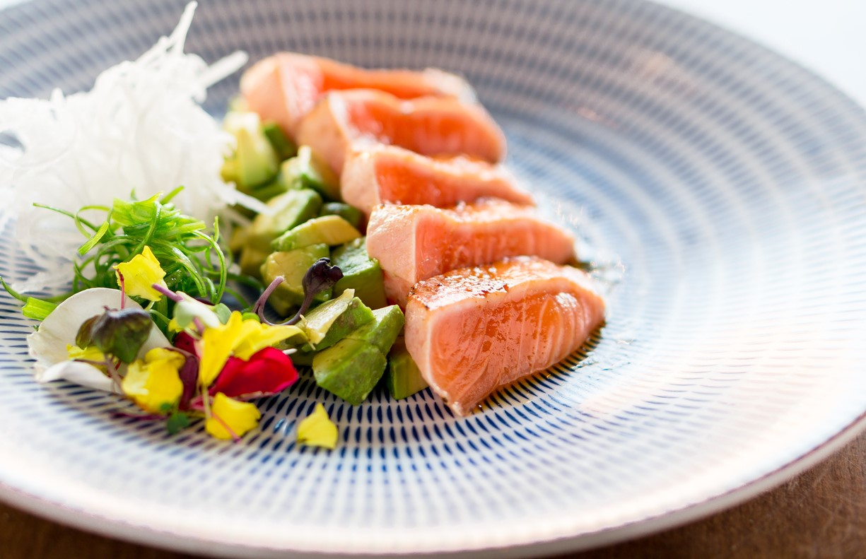 Tataki De Saumon Rectte