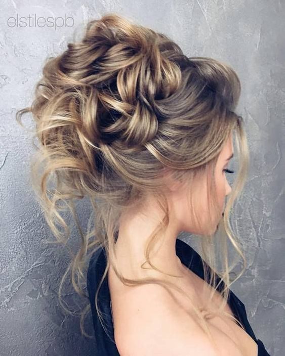 Le chignon haut