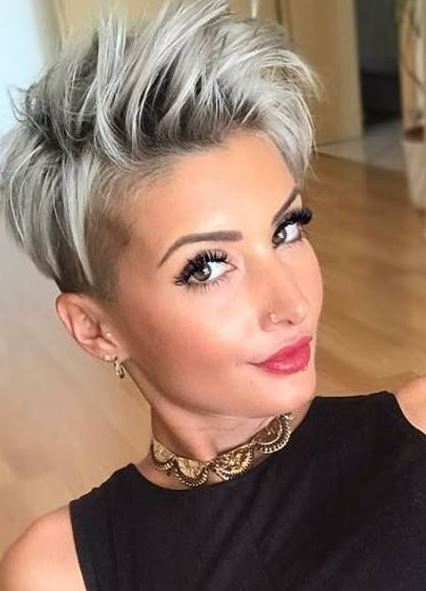 gris Et Coiffure Rock 