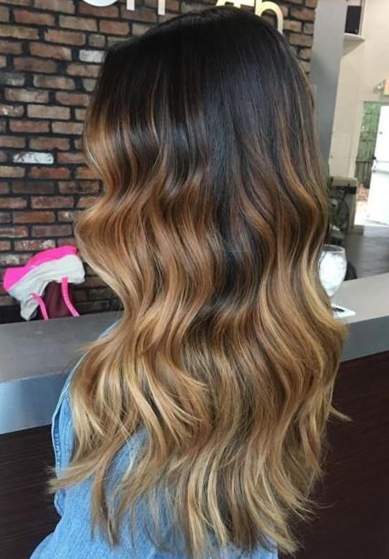 balayage Miel Sur Cheveux Noirs 