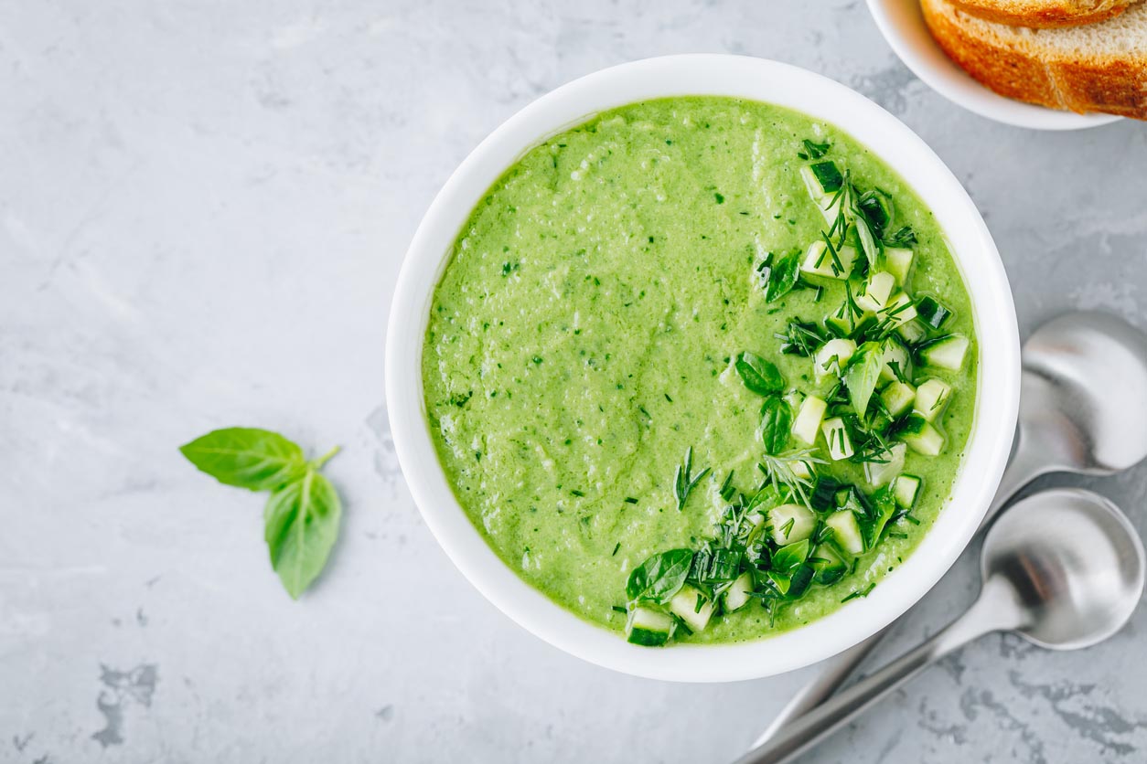 Soupe froide de courgette