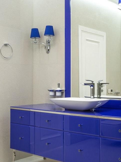 salle De Bain Bleu Roi 