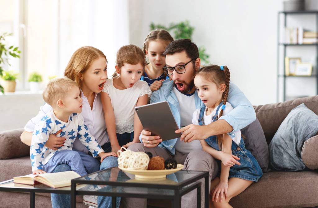 alt = aide parents CAF Grenoble
