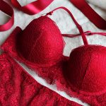 Sous vêtements rouge