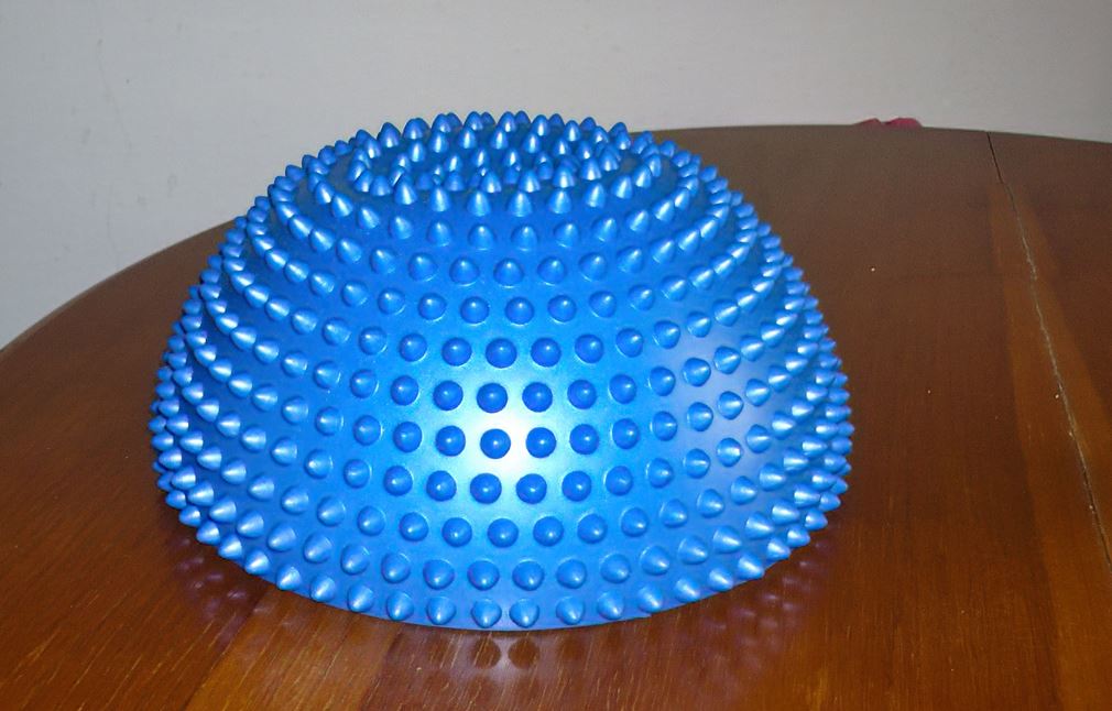 Balle De Proprioception, Demi Balle