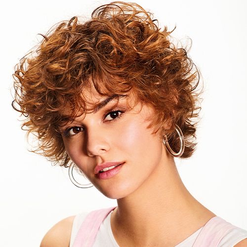 Coupe Carrée Frisée Et Froissée