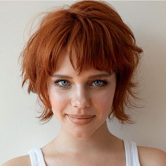 Coupe Bixie Désordonnée Avec Des Mèches Pendantes Sur Cheveux Fins Sans Volume Orange Chaud 