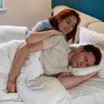 Couple Au Lit Baisse De Libido, Homme Dort