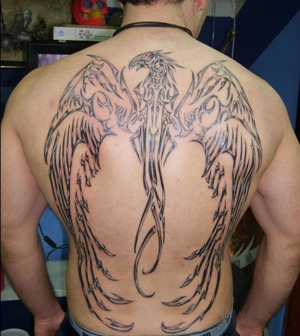 Tatouage Phoenix Gothique Sur Le Dos