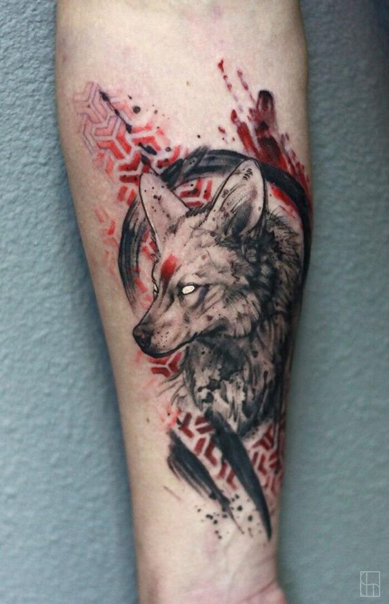 Tatouage Loup Graphique Avec Couleurs Sur L’avant Bras