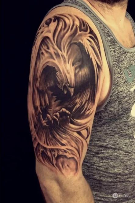Tatouage Phoenix à L'encre Noir Sur Le Bras