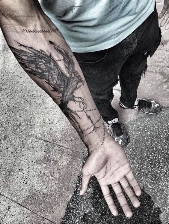 Tatouage Phœnix Noir Graphique Sur L’avant Bras