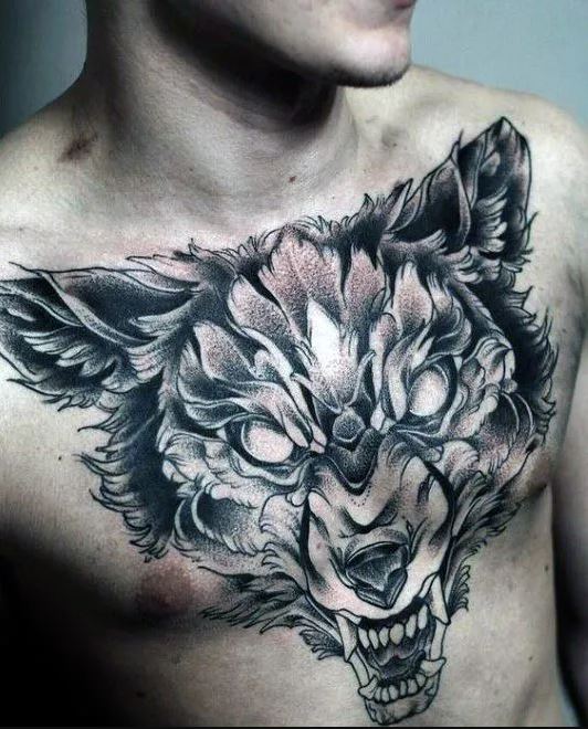 Tatouage Loup Aux Yeux Blancs Sur Le Torse
