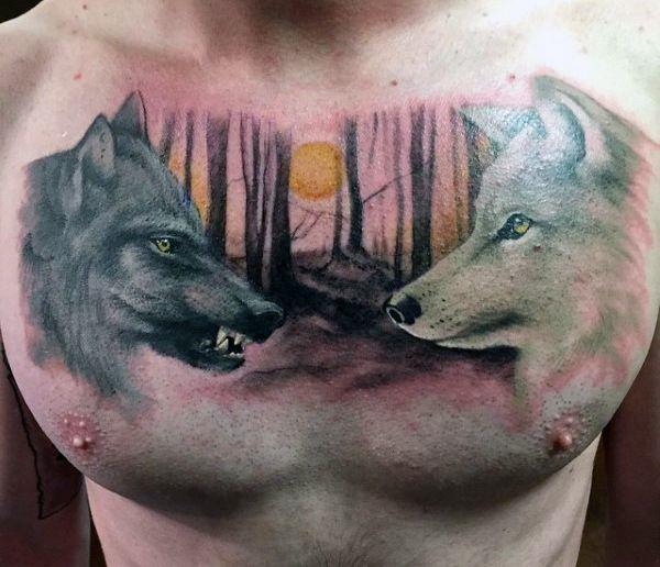 Tatouage Loup Et Louve Sur Le Torse
