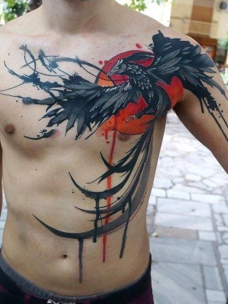Tatouage Phœnix Noir Avec Soleil Aquarelle Sur Le Torse