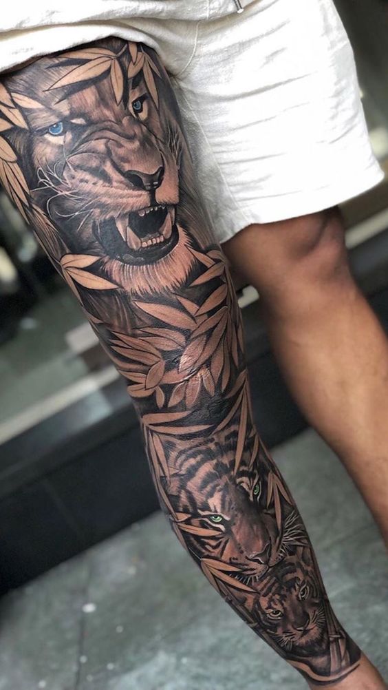 Tatouage Lion Et Tigre Sur La Cuisse