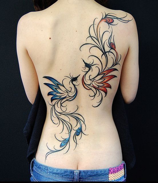 Tatouage Deux Phœnix En Ligne Fine Sur Le Dos