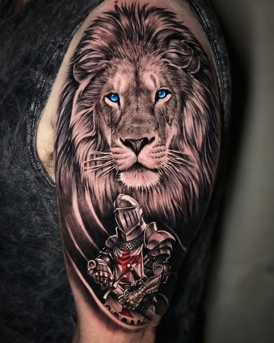 Tatouage Tête De Lion & Chevalier Sur Le Bras