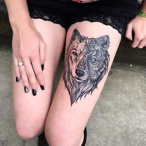 Tatouage Loup Demi Mandala Sur La Cuisse