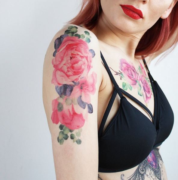 Tatouage Pivoine En Aquarelle Sur Le Bras