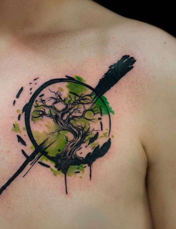 Tatouage Arbre De Vie Avec Couleurs Verte Et Noire Sur Le Torse