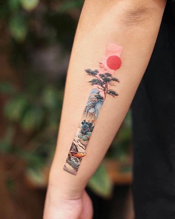 Tatouage Paysage Coloré Sur L'avant Bras