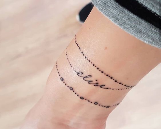 Tatouage Bracelet De Perles Minimaliste Avec Prénom