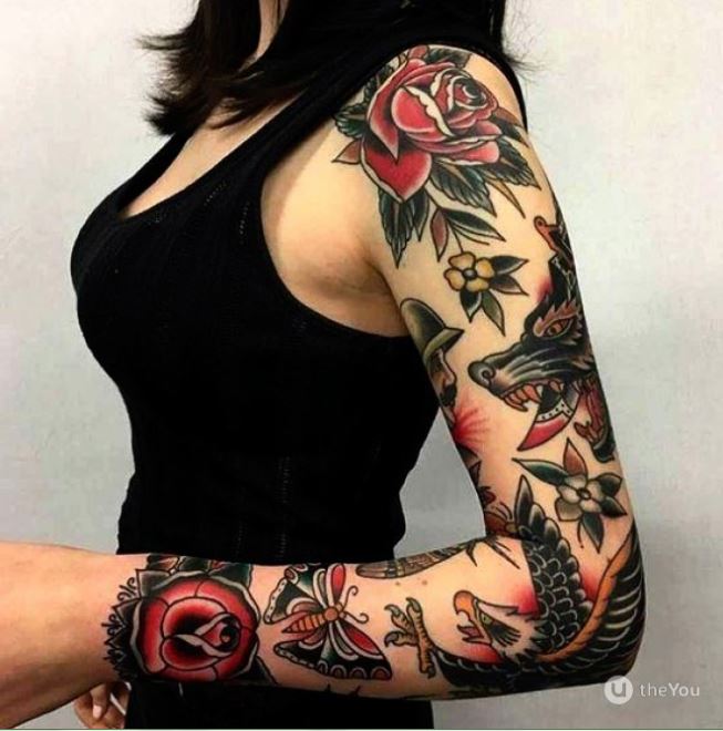 Tatouage Rose, Loup Et Aigle Sur Le Bras