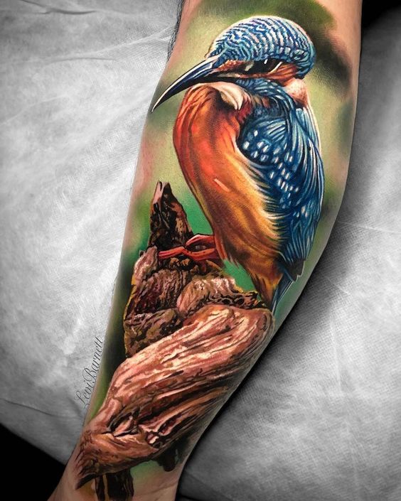 Tatouage Oiseau Bleu Sur Le Mollet