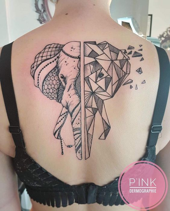 Tatouage éléphant Géométrique Sur Le Dos
