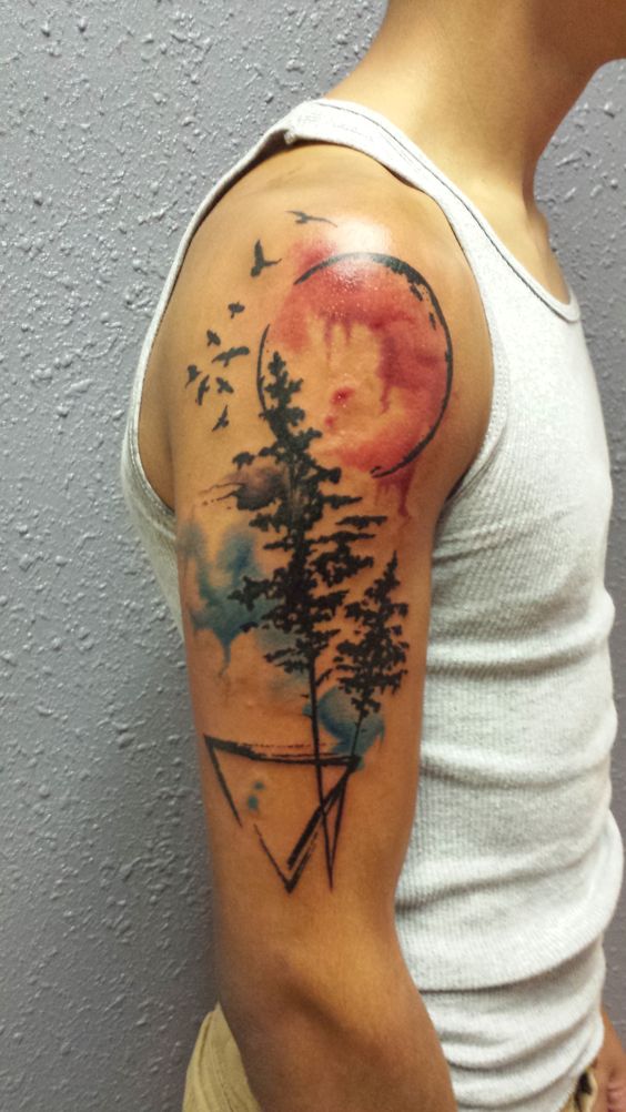 Tatouage Arbre, Lune Et Oiseaux Sur Le Bras