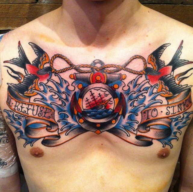 Tatouage Avec Phrase Motivante Sur Le Torse