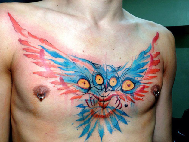 Tatouage Hibou Bleu Sur Le Torse