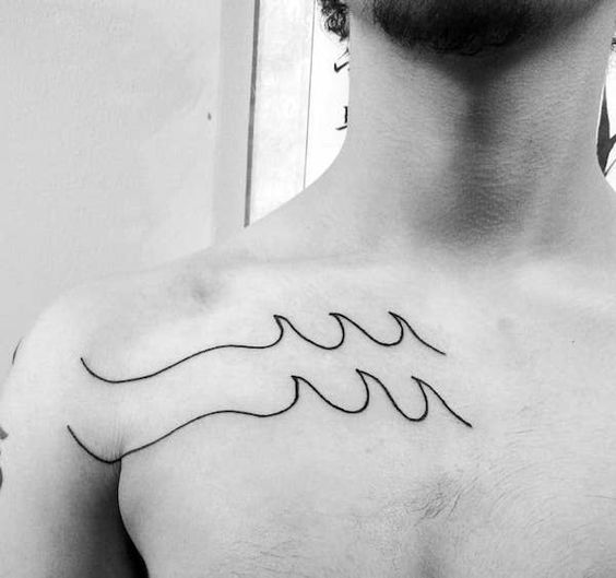 Tatouage Signe Verseau En Ligne Fine Sur Le Torse